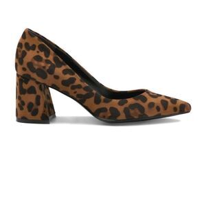 Charles David Arya Leopard Pumps size 8